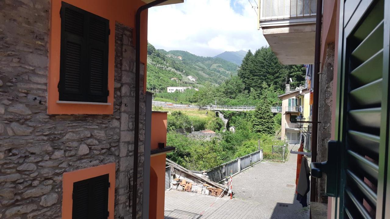 I Tre Ponti Daire Borgonovo Dış mekan fotoğraf